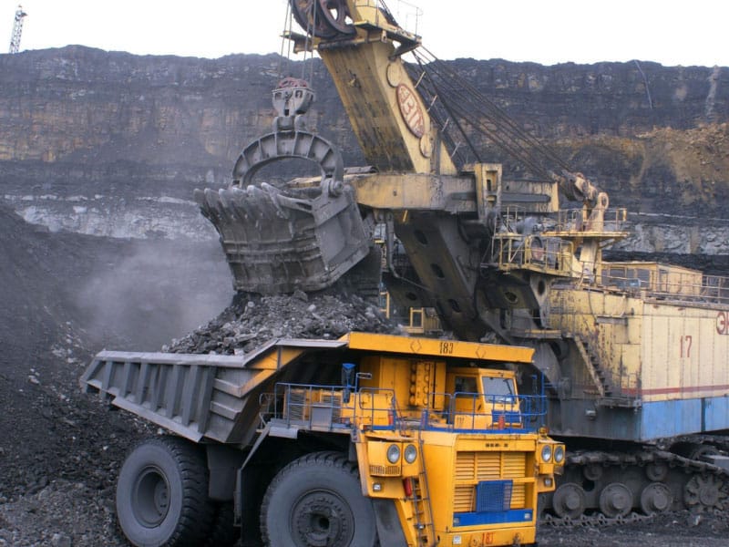 In high-risk scenarios, our armed security officers are equipped with both handguns and shotguns